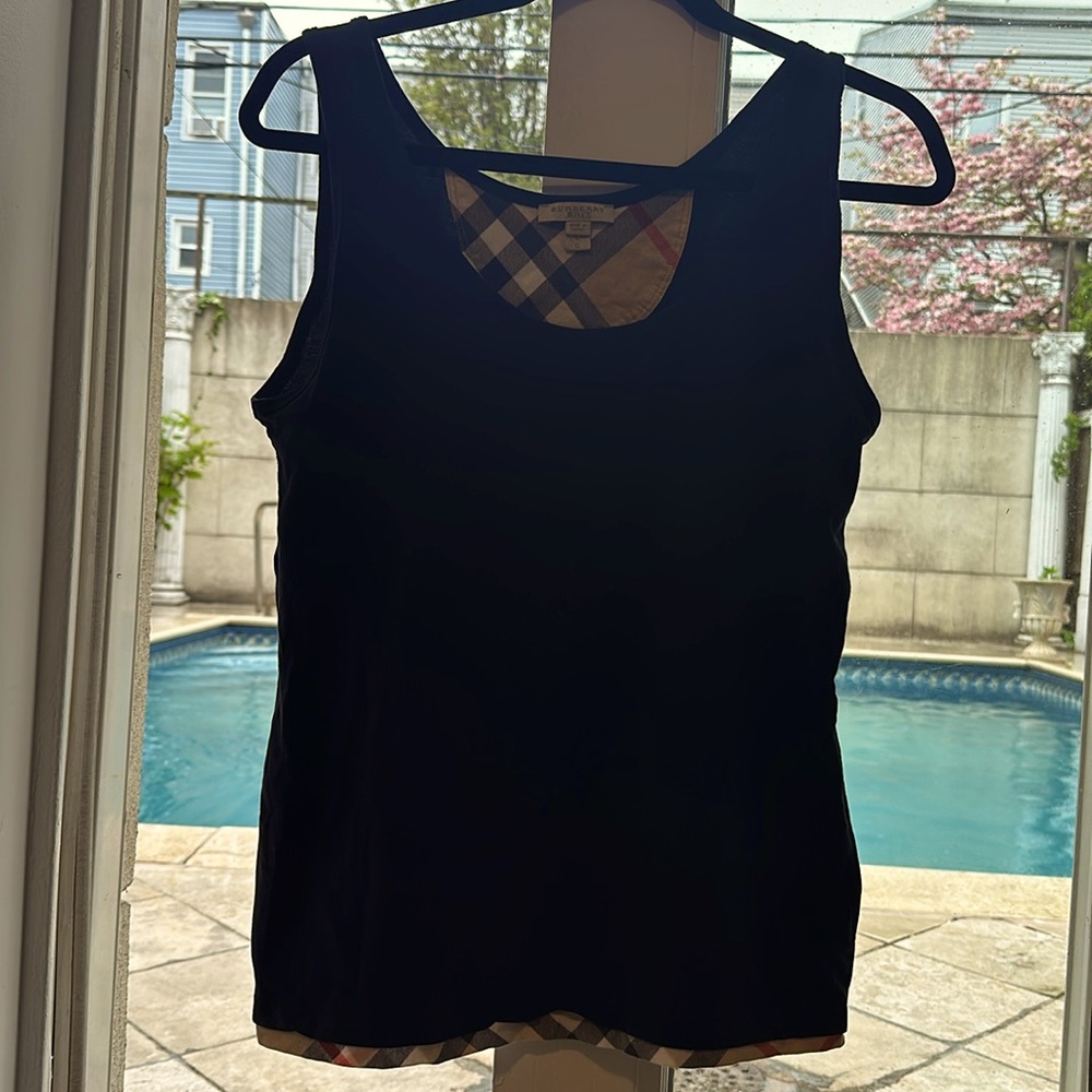 Women’s L Navy Burberry Brit tank with check trim